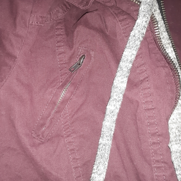 Love Tree Small BURGUNDY Jacket - Picture 5 of 8